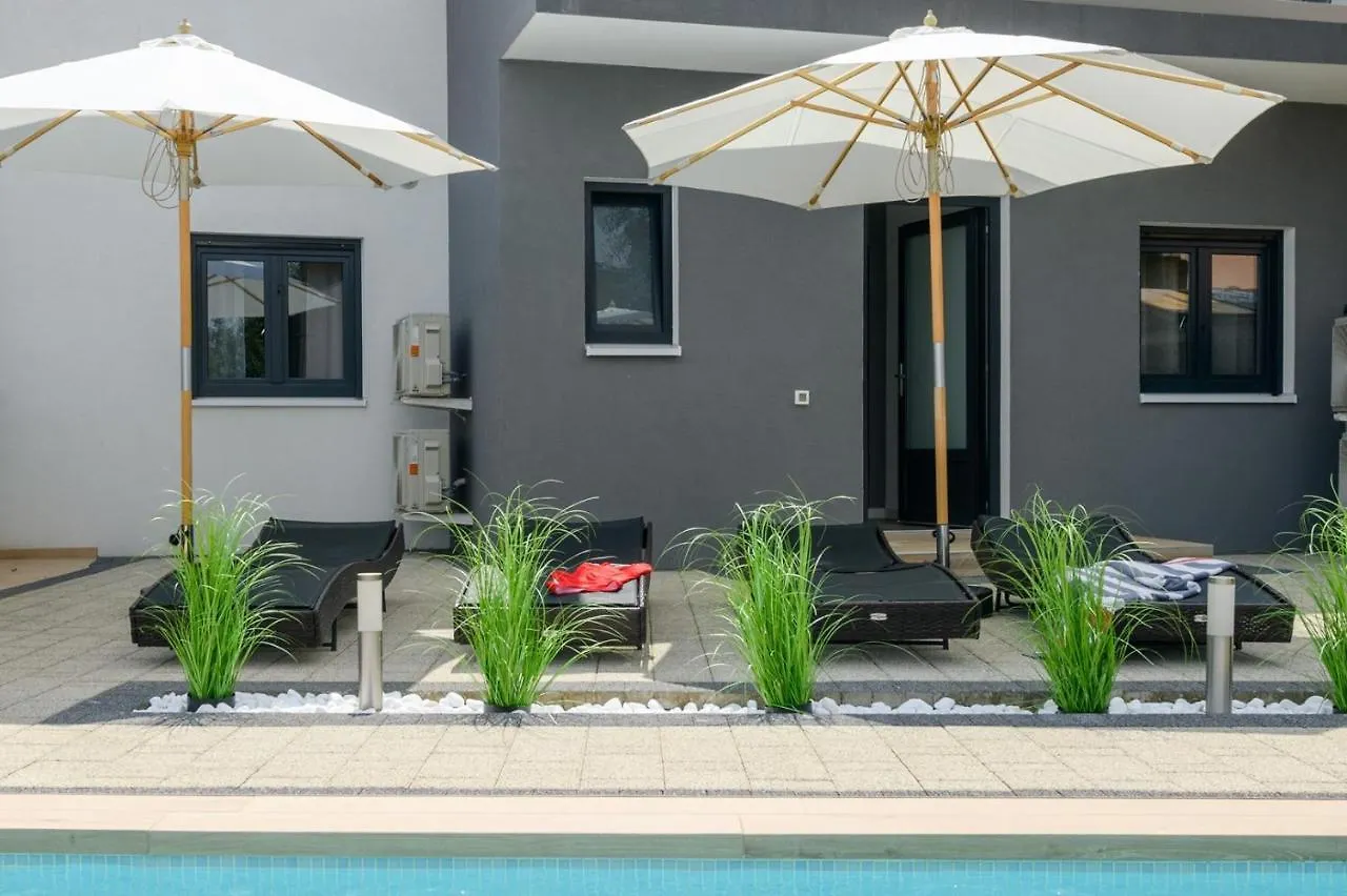 Lounge House Dolce Vita Пула 0*,  Хорватия