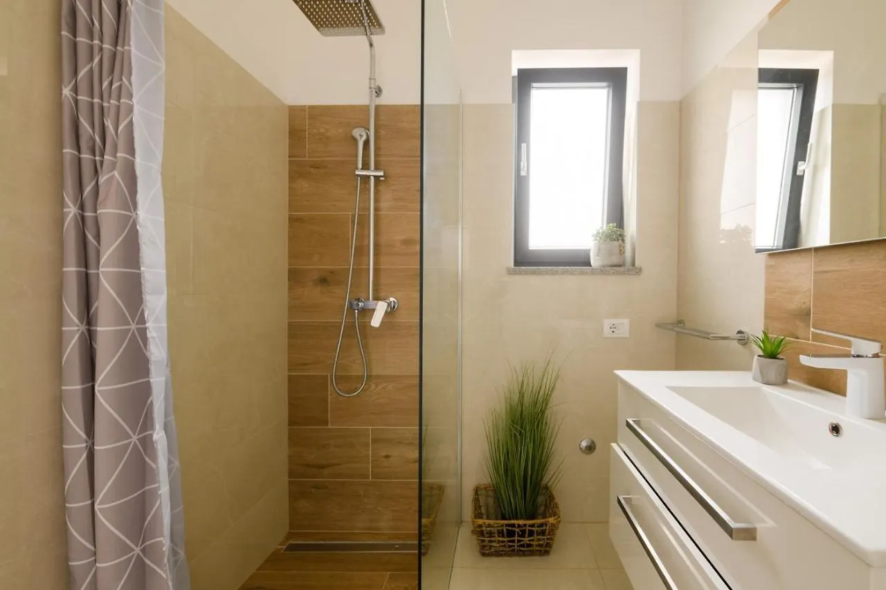 Вилла Lounge House Dolce Vita Пула